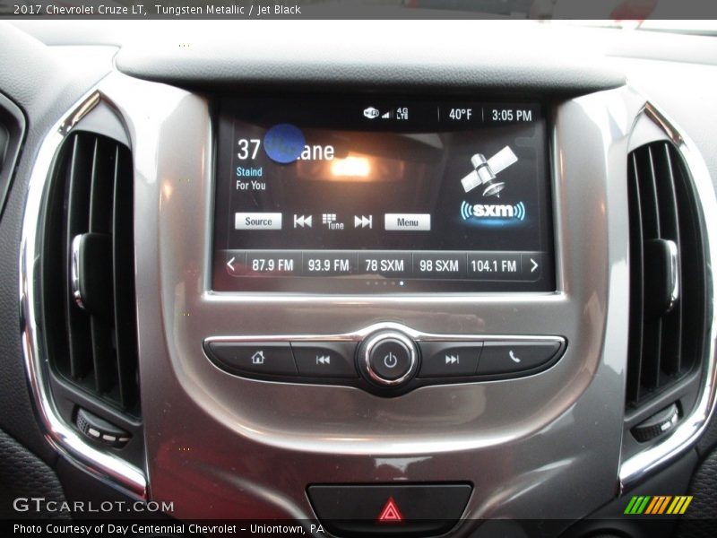 Tungsten Metallic / Jet Black 2017 Chevrolet Cruze LT