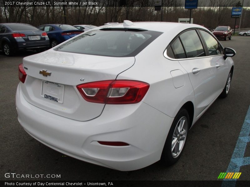 Summit White / Jet Black 2017 Chevrolet Cruze LT