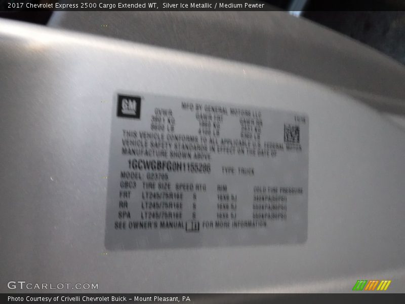 Silver Ice Metallic / Medium Pewter 2017 Chevrolet Express 2500 Cargo Extended WT