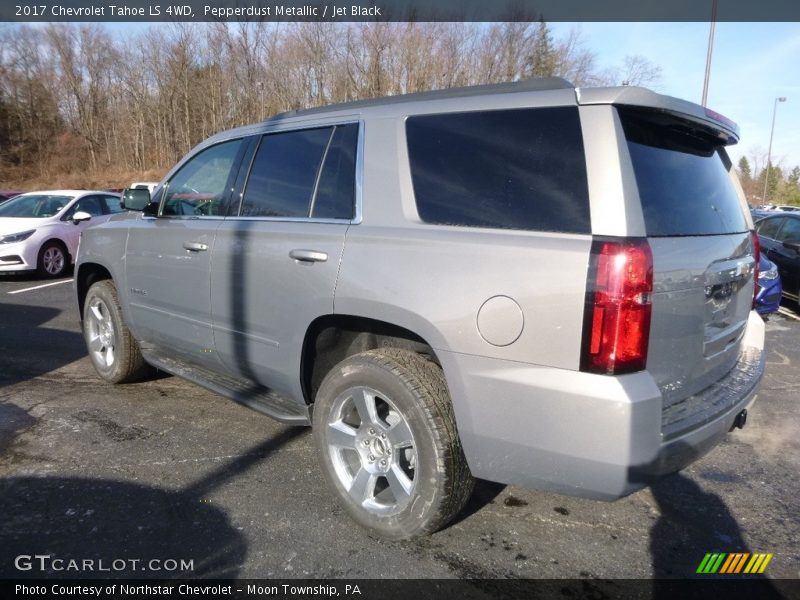 Pepperdust Metallic / Jet Black 2017 Chevrolet Tahoe LS 4WD