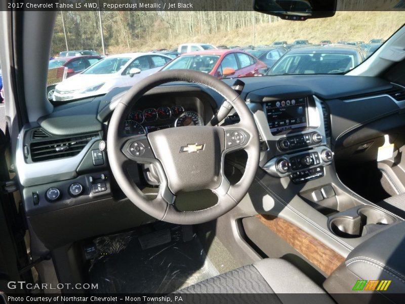 Pepperdust Metallic / Jet Black 2017 Chevrolet Tahoe LS 4WD
