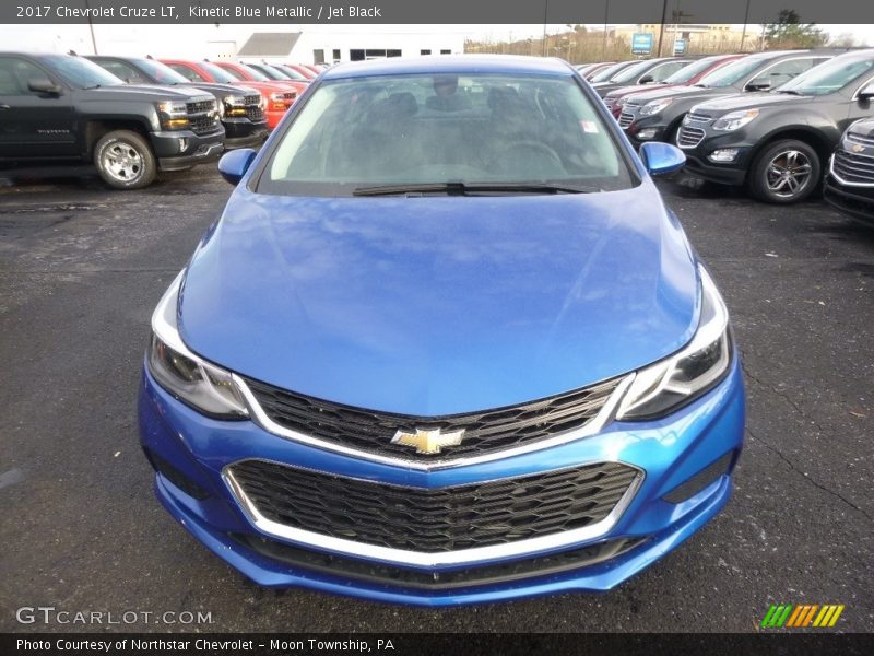 Kinetic Blue Metallic / Jet Black 2017 Chevrolet Cruze LT