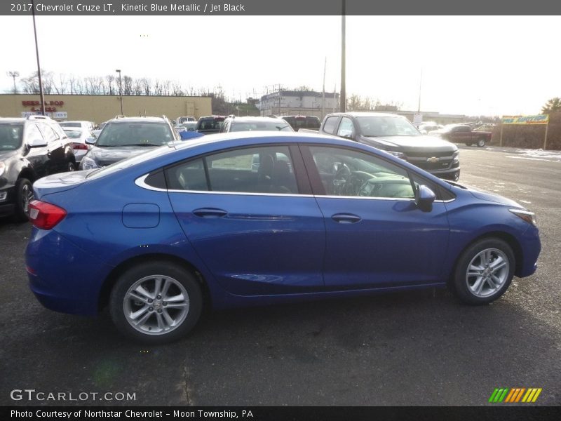 Kinetic Blue Metallic / Jet Black 2017 Chevrolet Cruze LT