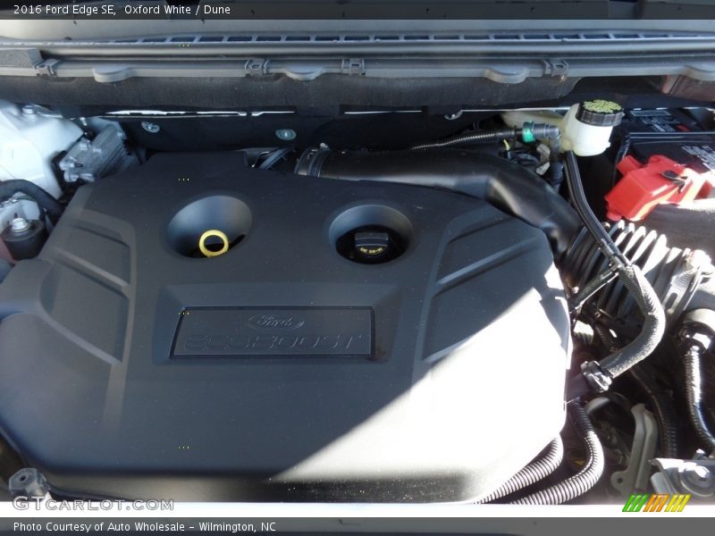 Oxford White / Dune 2016 Ford Edge SE