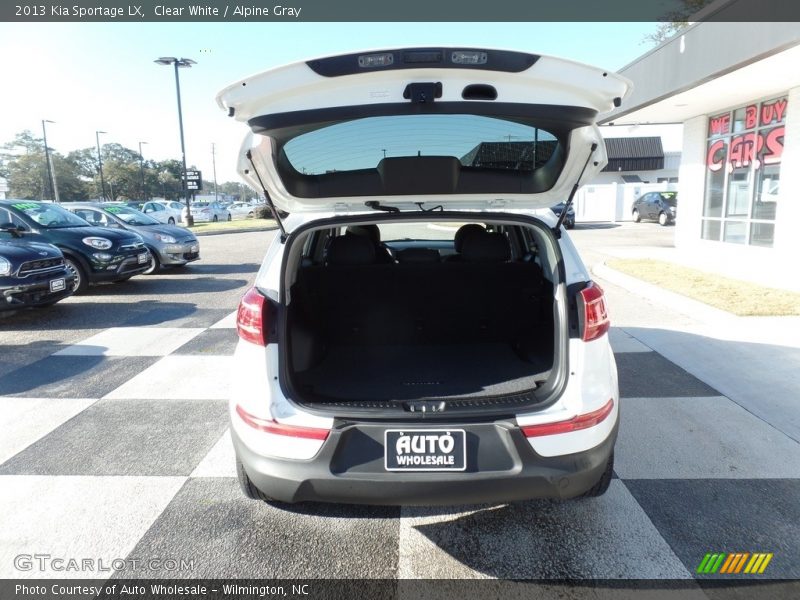 Clear White / Alpine Gray 2013 Kia Sportage LX