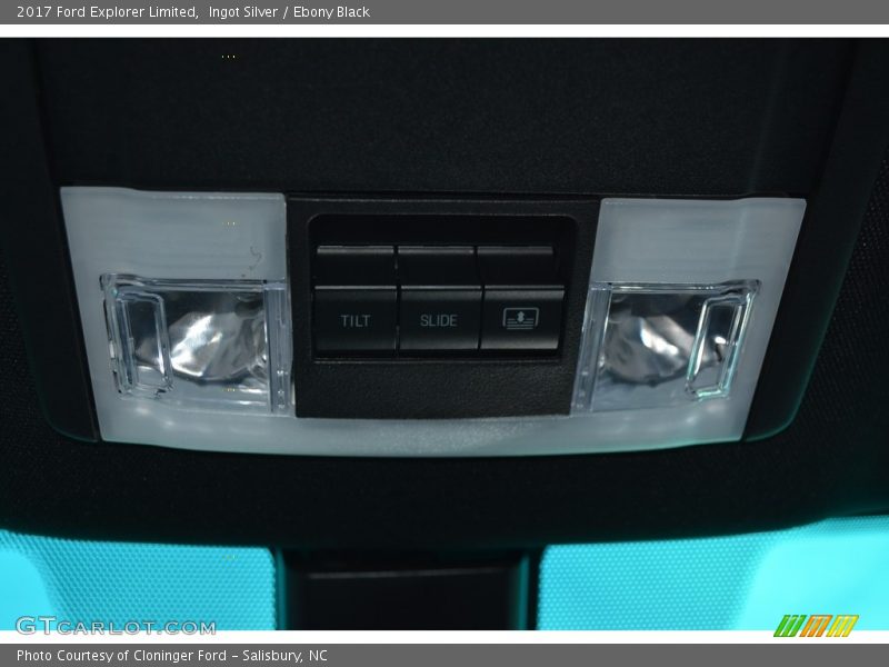 Ingot Silver / Ebony Black 2017 Ford Explorer Limited