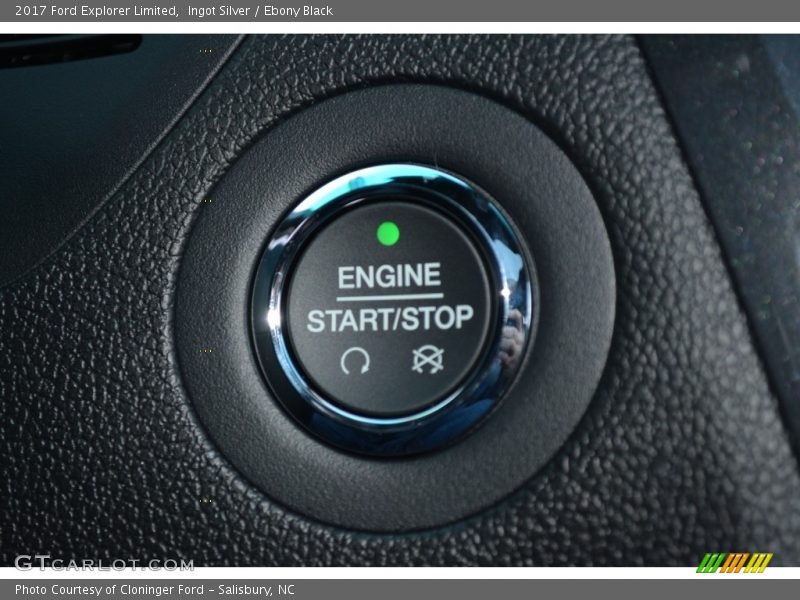 Ingot Silver / Ebony Black 2017 Ford Explorer Limited