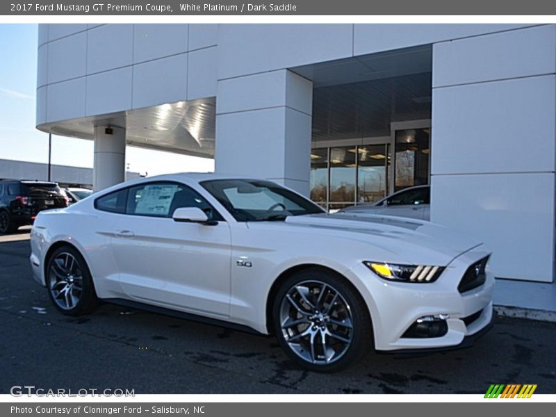 Front 3/4 View of 2017 Mustang GT Premium Coupe