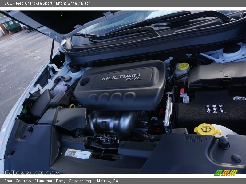 Bright White / Black 2017 Jeep Cherokee Sport