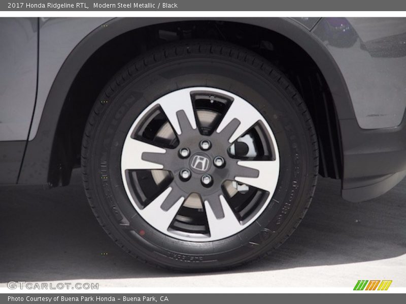 Modern Steel Metallic / Black 2017 Honda Ridgeline RTL