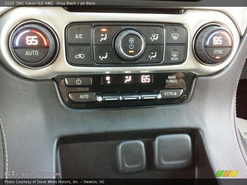 Onyx Black / Jet Black 2015 GMC Yukon SLE 4WD