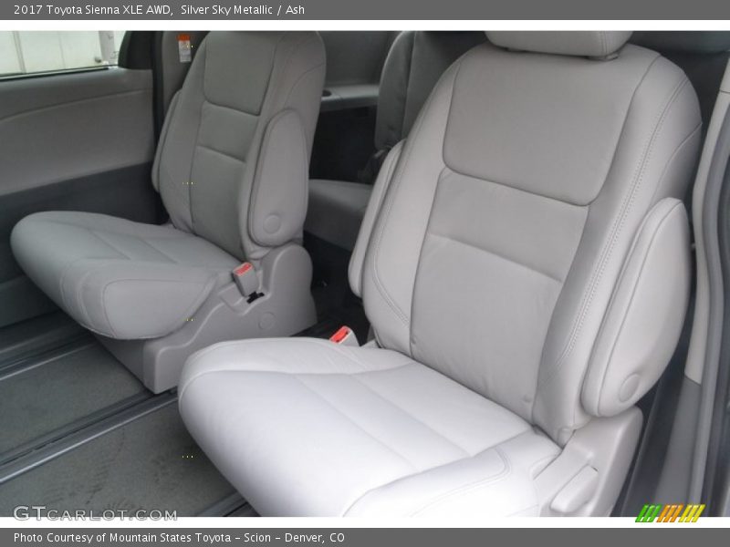 Silver Sky Metallic / Ash 2017 Toyota Sienna XLE AWD