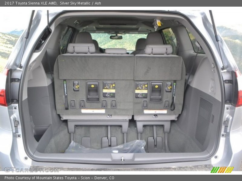 Silver Sky Metallic / Ash 2017 Toyota Sienna XLE AWD