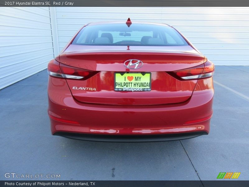 Red / Gray 2017 Hyundai Elantra SE