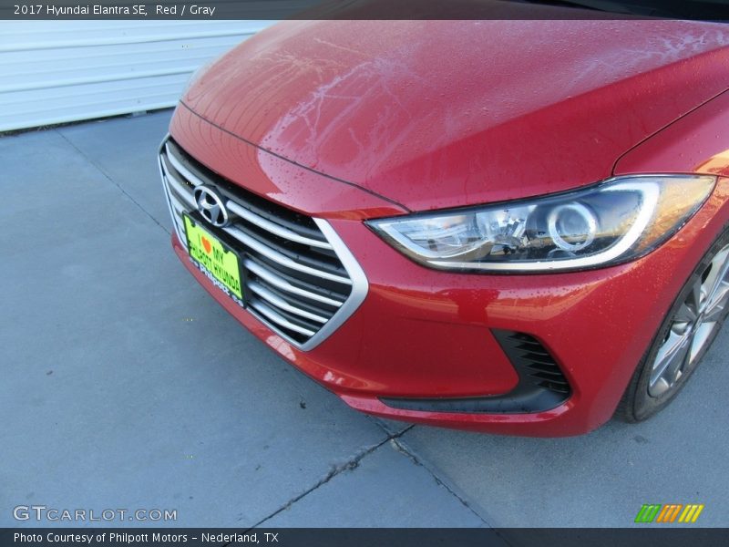 Red / Gray 2017 Hyundai Elantra SE