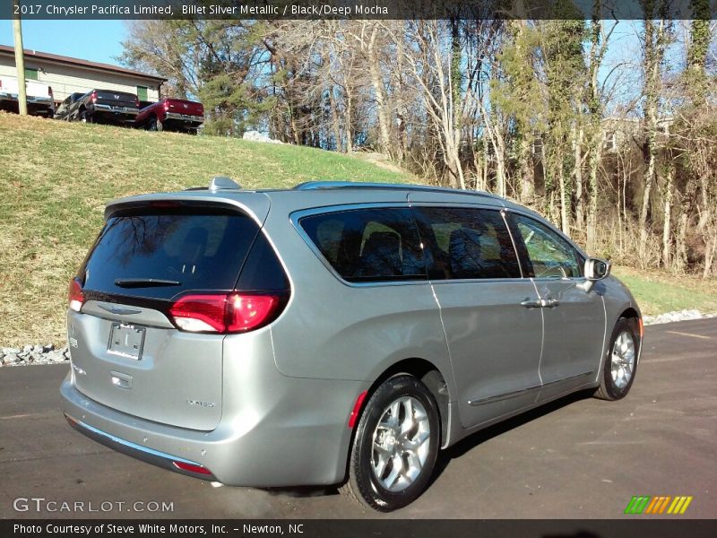 Billet Silver Metallic / Black/Deep Mocha 2017 Chrysler Pacifica Limited