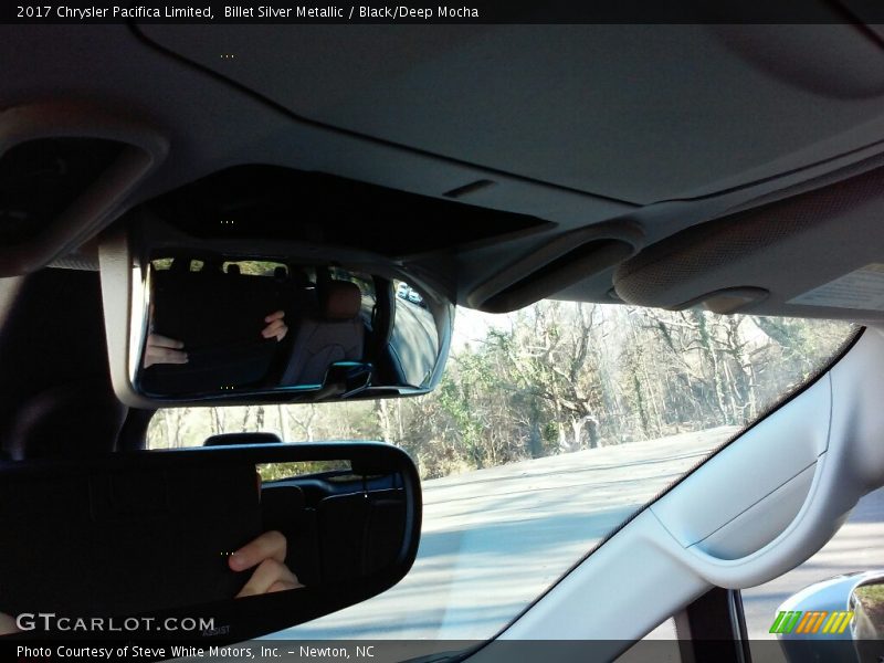 Billet Silver Metallic / Black/Deep Mocha 2017 Chrysler Pacifica Limited