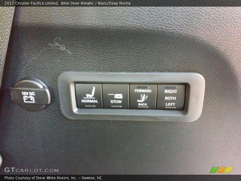 Billet Silver Metallic / Black/Deep Mocha 2017 Chrysler Pacifica Limited