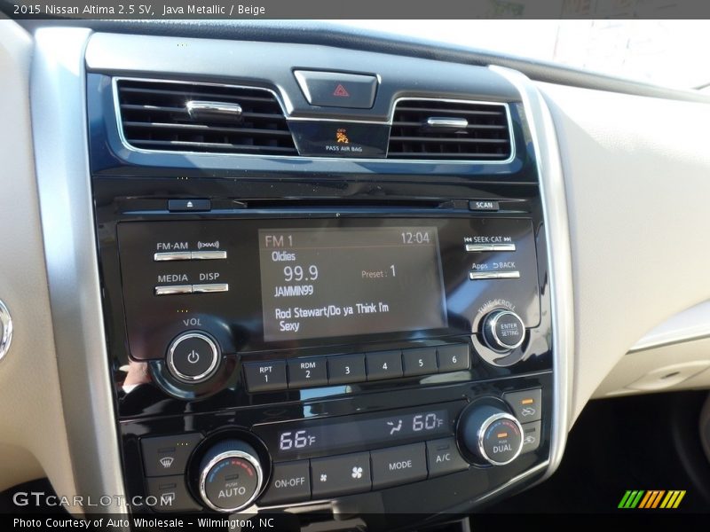 Java Metallic / Beige 2015 Nissan Altima 2.5 SV