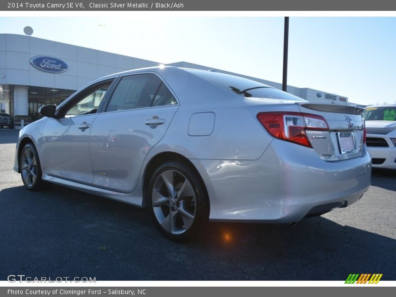 Classic Silver Metallic / Black/Ash 2014 Toyota Camry SE V6