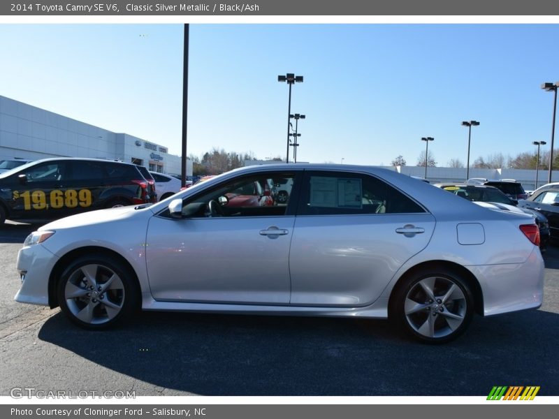 Classic Silver Metallic / Black/Ash 2014 Toyota Camry SE V6