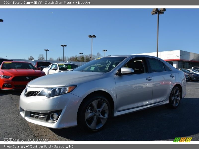 Classic Silver Metallic / Black/Ash 2014 Toyota Camry SE V6