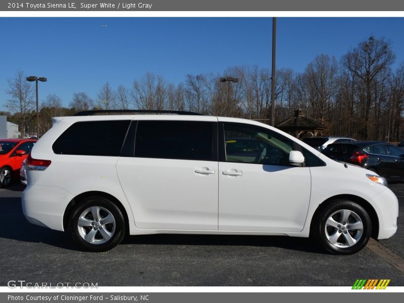 Super White / Light Gray 2014 Toyota Sienna LE