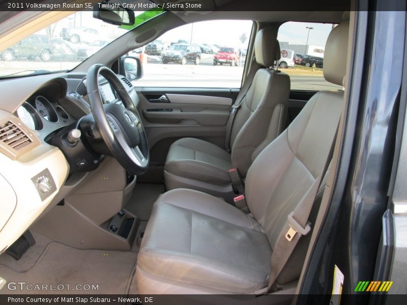 Twilight Gray Metallic / Sierra Stone 2011 Volkswagen Routan SE