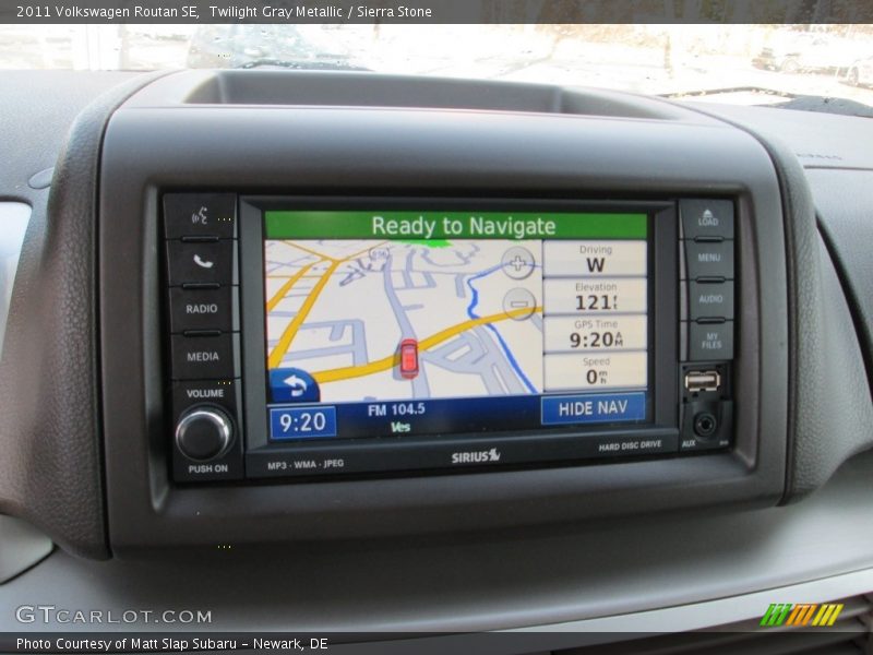 Twilight Gray Metallic / Sierra Stone 2011 Volkswagen Routan SE