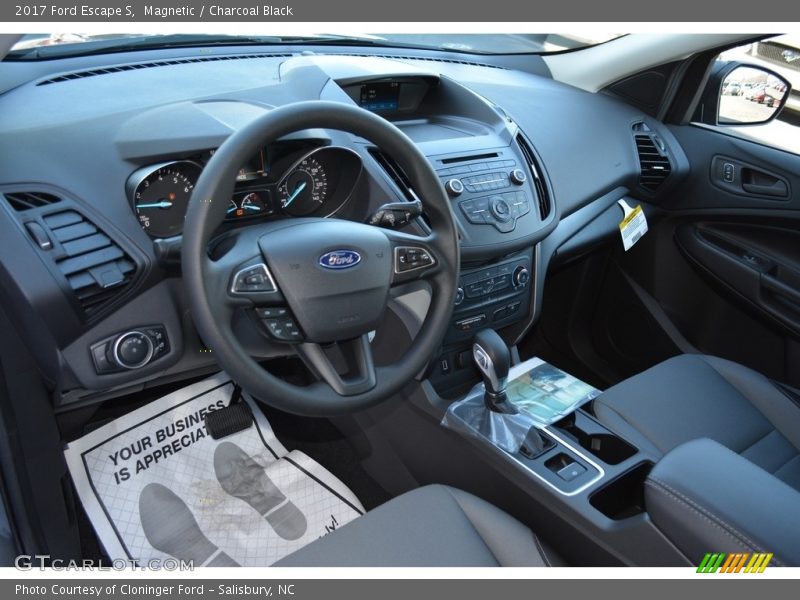 Magnetic / Charcoal Black 2017 Ford Escape S