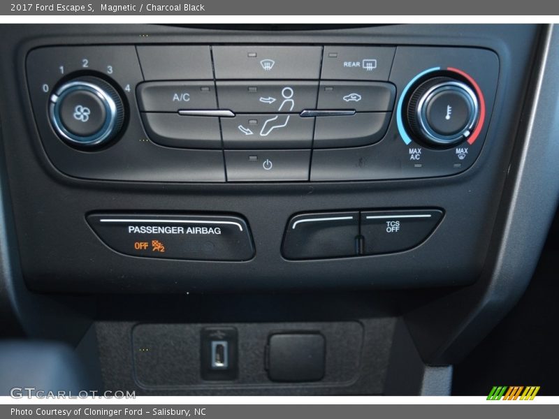 Magnetic / Charcoal Black 2017 Ford Escape S