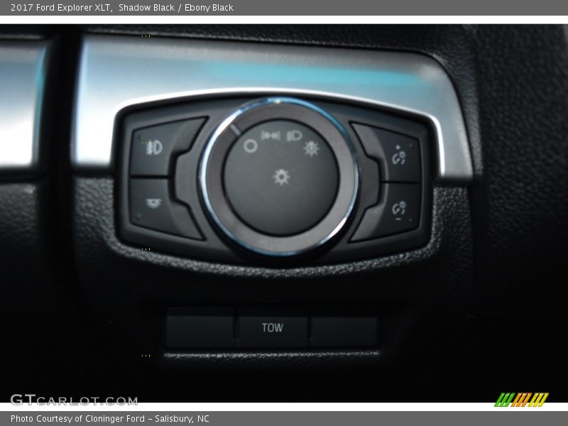 Shadow Black / Ebony Black 2017 Ford Explorer XLT
