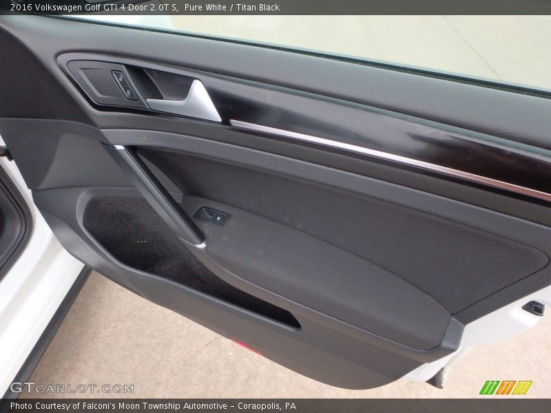 Door Panel of 2016 Golf GTI 4 Door 2.0T S