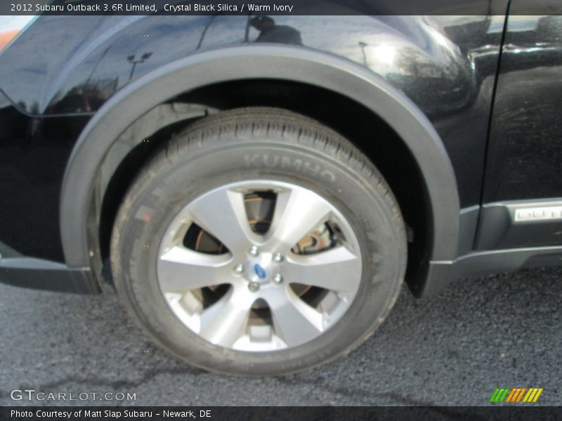 Crystal Black Silica / Warm Ivory 2012 Subaru Outback 3.6R Limited
