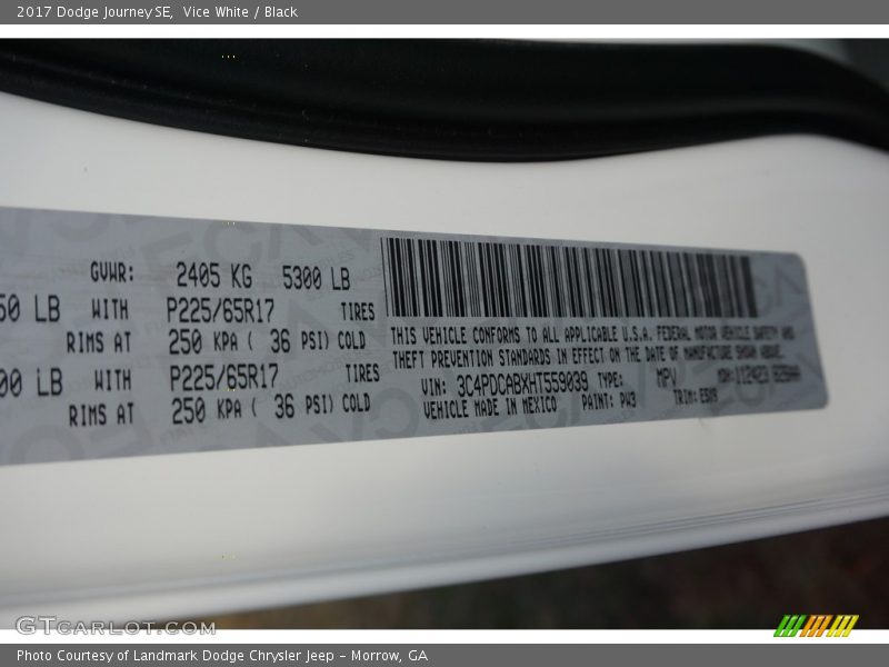 Vice White / Black 2017 Dodge Journey SE