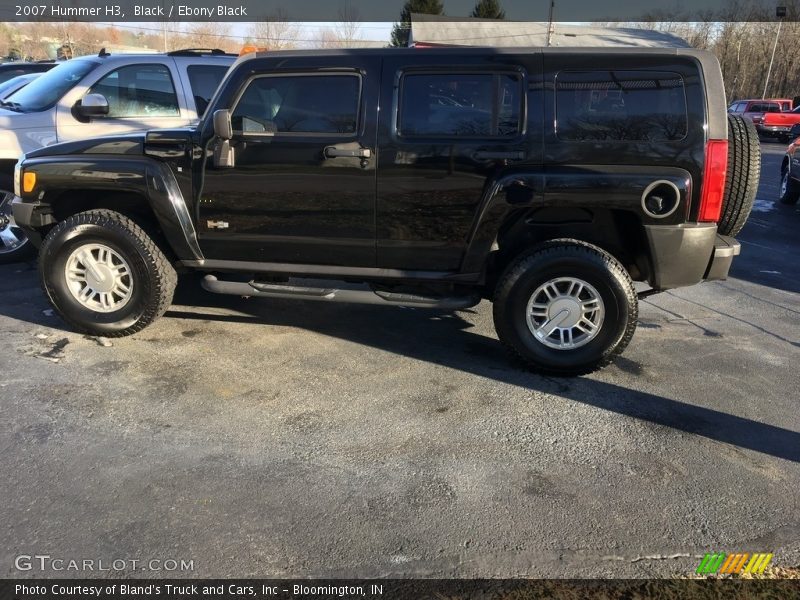 Black / Ebony Black 2007 Hummer H3