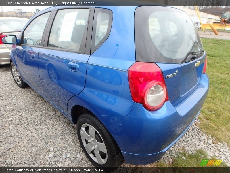 Bright Blue / Charcoal 2009 Chevrolet Aveo Aveo5 LT