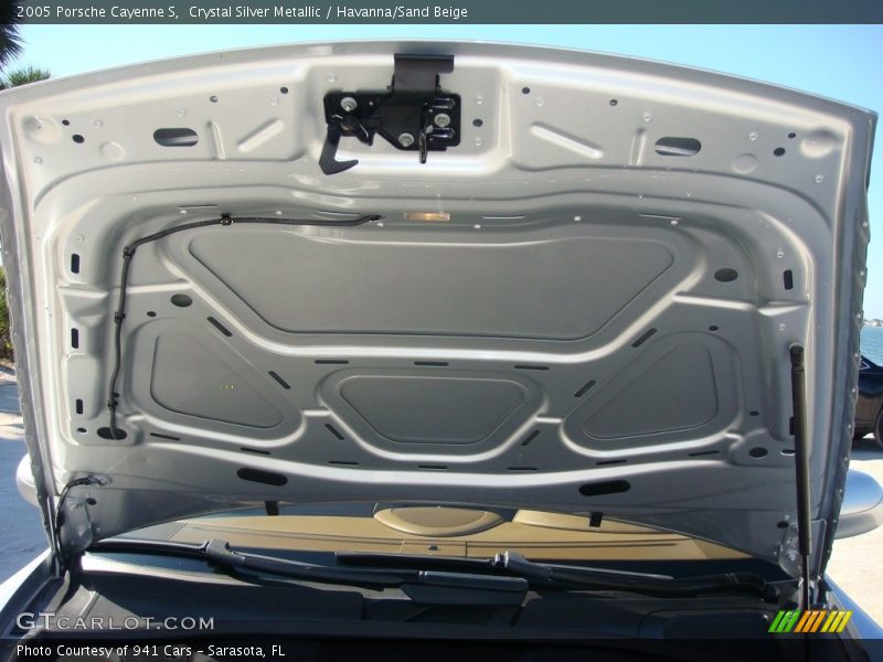 Crystal Silver Metallic / Havanna/Sand Beige 2005 Porsche Cayenne S