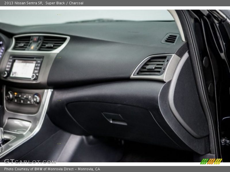 Super Black / Charcoal 2013 Nissan Sentra SR