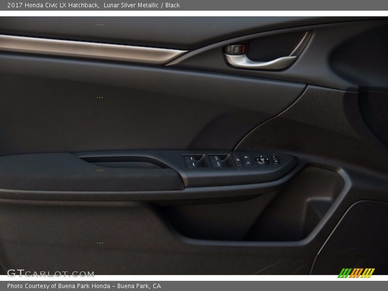 Lunar Silver Metallic / Black 2017 Honda Civic LX Hatchback