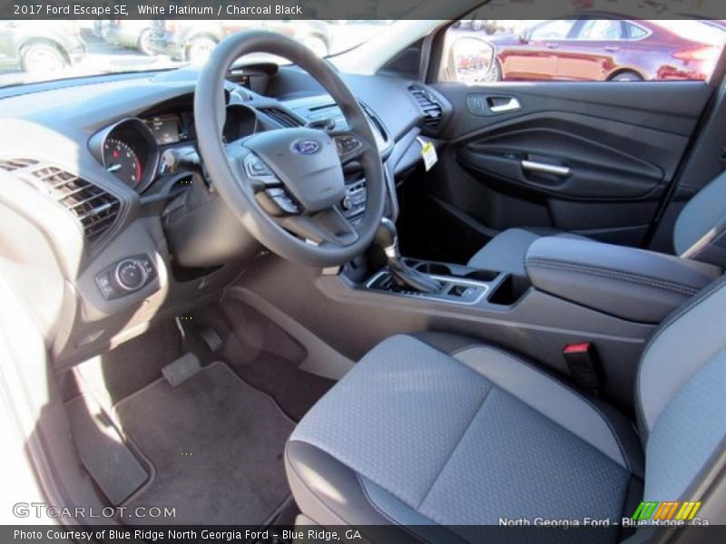 White Platinum / Charcoal Black 2017 Ford Escape SE