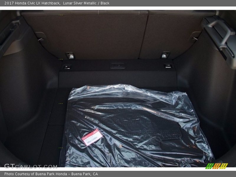 Lunar Silver Metallic / Black 2017 Honda Civic LX Hatchback