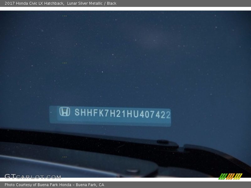 Lunar Silver Metallic / Black 2017 Honda Civic LX Hatchback