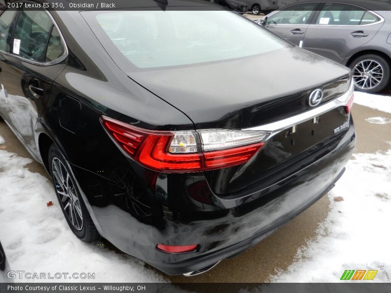 Obsidian / Black 2017 Lexus ES 350