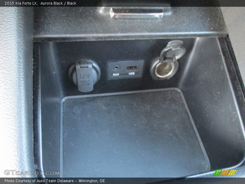 Aurora Black / Black 2015 Kia Forte LX