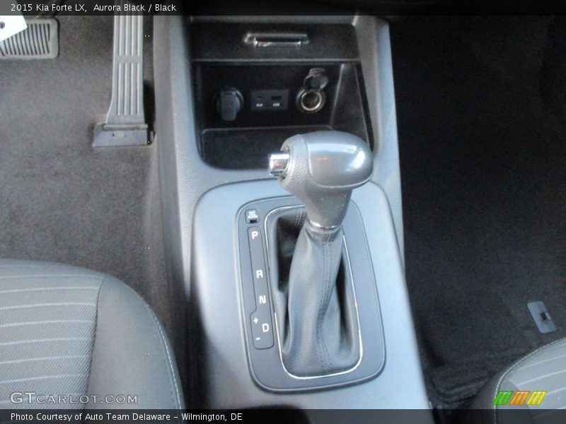 Aurora Black / Black 2015 Kia Forte LX