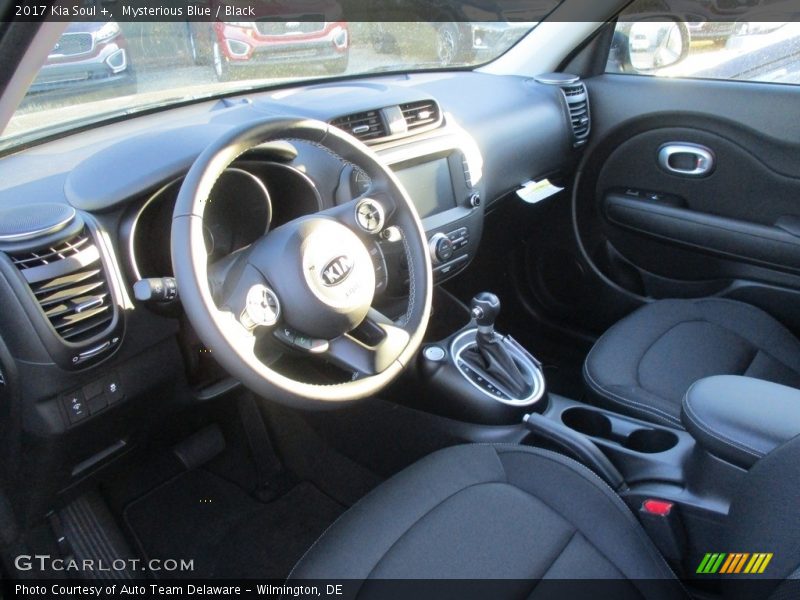  2017 Soul + Black Interior