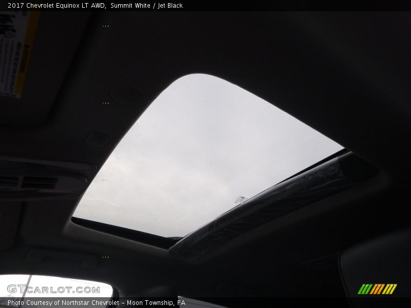 Summit White / Jet Black 2017 Chevrolet Equinox LT AWD