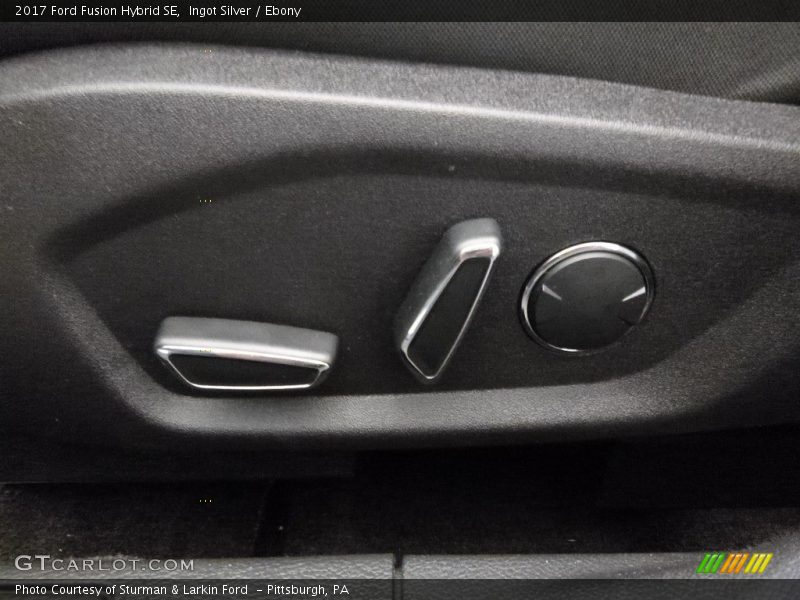 Ingot Silver / Ebony 2017 Ford Fusion Hybrid SE