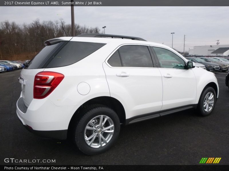 Summit White / Jet Black 2017 Chevrolet Equinox LT AWD